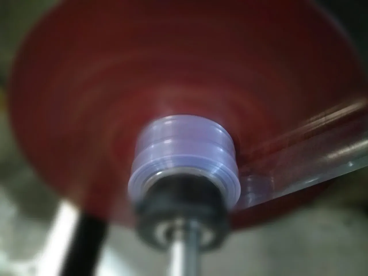 Gulungan tubing shrink untuk ilustrasi persiapan sampel segel toples